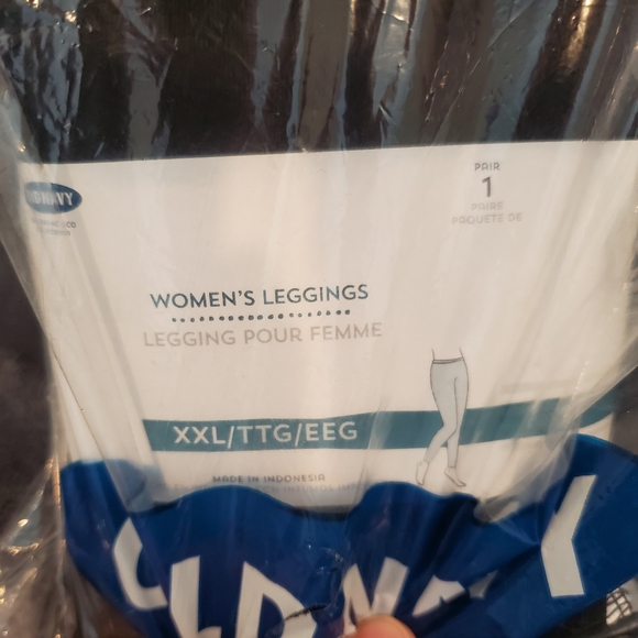 Old Navy Women's XXL Leggings ( 2 packs) Brand New with Tags, Black, Grey - Picture 5 of 7